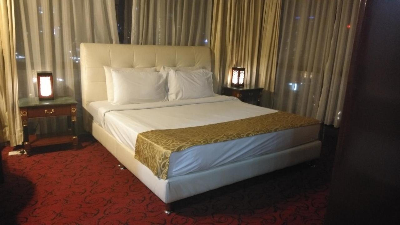 Times Square Service Apartment At Kuala Lumpur Luaran gambar