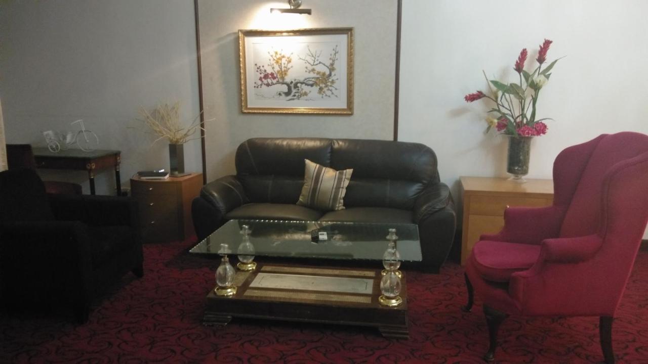 Times Square Service Apartment At Kuala Lumpur Luaran gambar